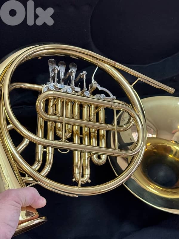 French horn second hand gold color 5