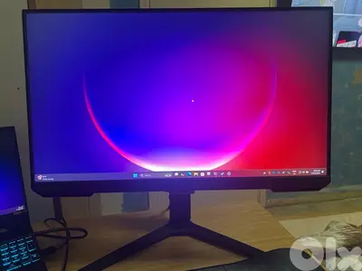 3x Samsung Odyssey G4 240hz 25" 1080p Fast-IPS Nvidia G-Sync