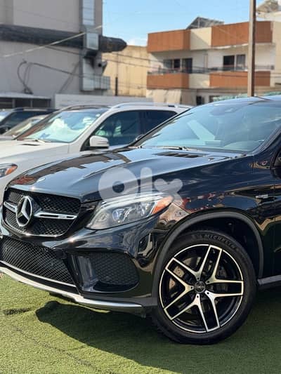 Mercedes-Benz GLE-Class 2017 Mercedes-Benz GLE-Class 2017