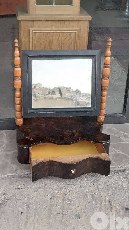 antique 5