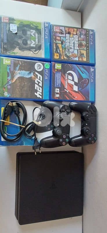 playstation 4 Slim used 0