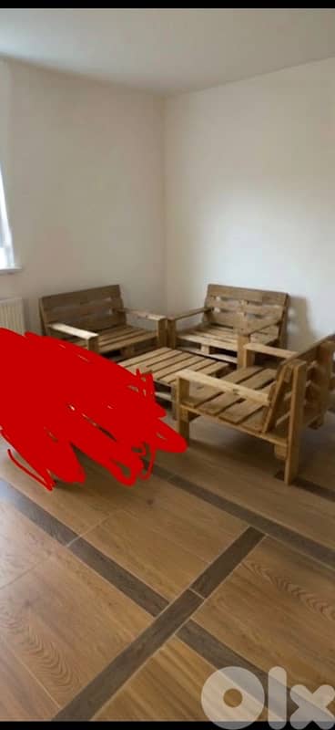 3 wooden pallets صوفا خشب 0