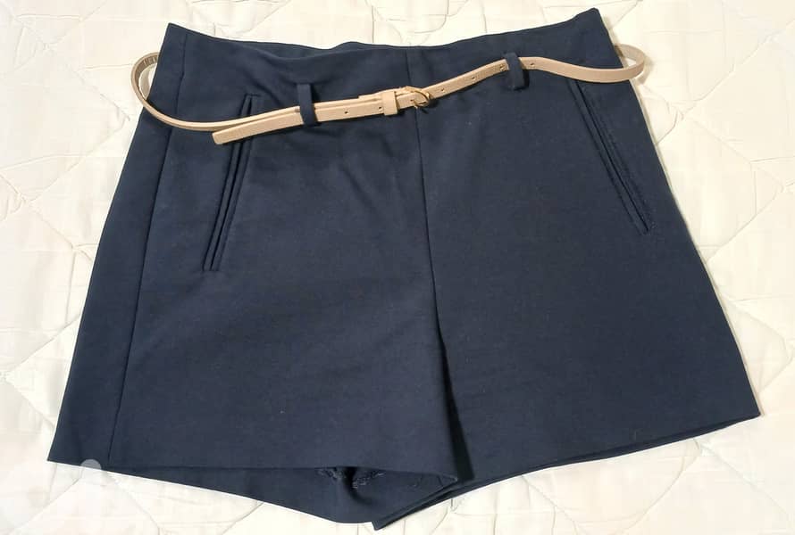 New Woman Navy Short with Belt (Made in Spain) 0