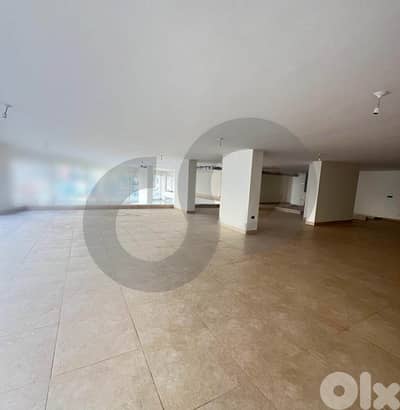 High visibility commercial space/UNESCO-اونيسكو REF#UK130732