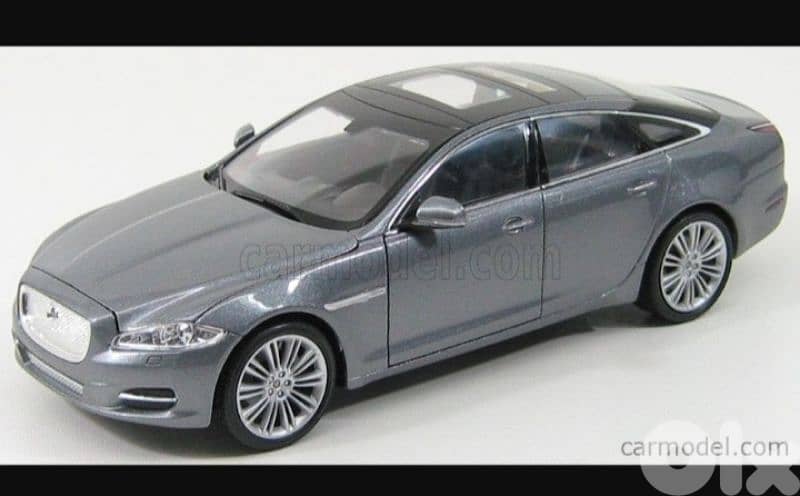 Jaguar XJ  2010 diecast car model 1;24 0