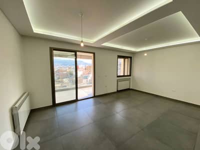 Apartment for sale in Sassine/ Nice view
