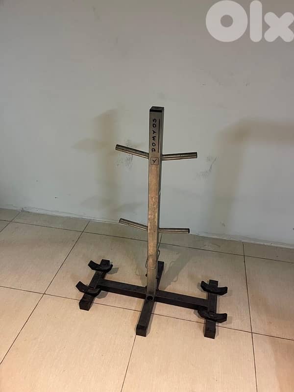 Stand for weight and ace like new domyos 1