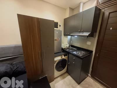 Mini studio for one person only without windows