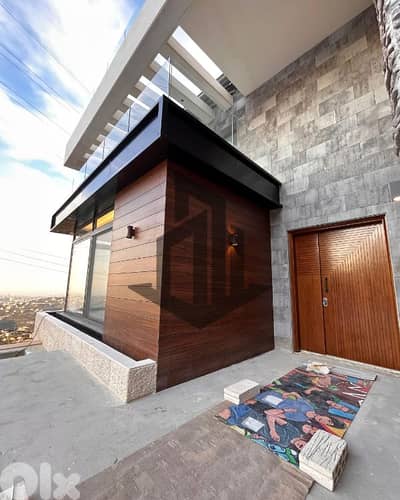 Villa for Sale in Aitat فيلا للبيع في عيتات