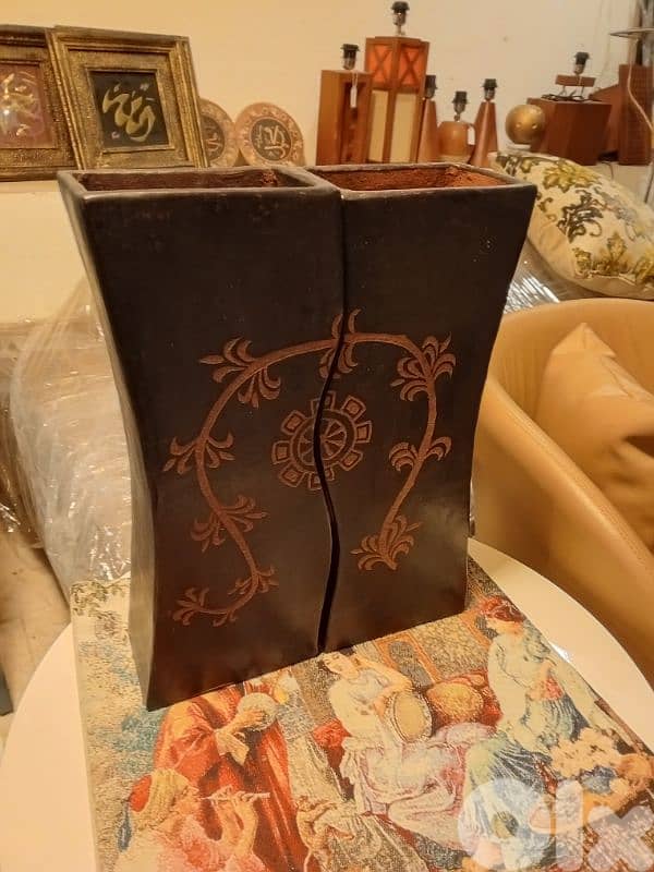wood vases 0