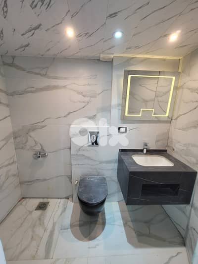 small apartment for 1 / 2 persons starting  400