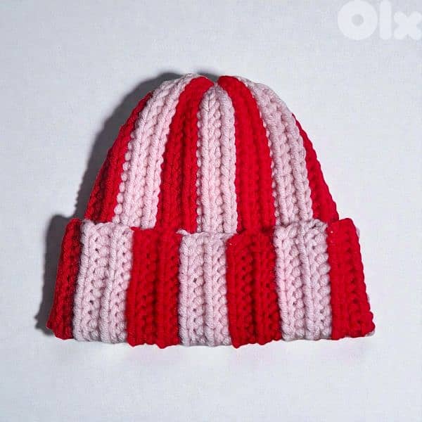 handmade crochet red and light pink striped ribbed beanie chunky 0