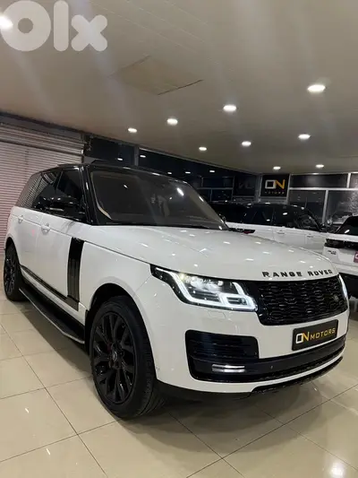 Vogue V8 Supercharged Luxury Land Range Rover
