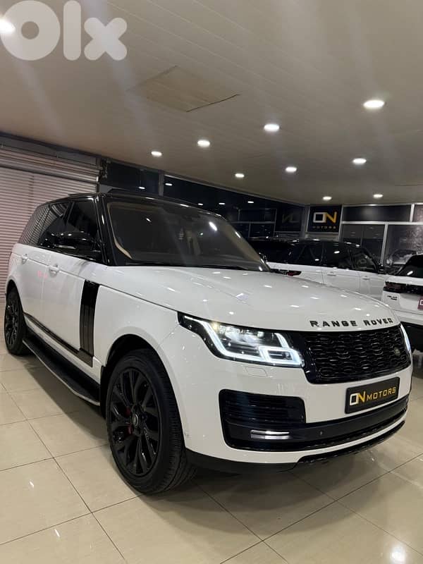 Vogue V8 Supercharged Luxury Land Range Rover 0