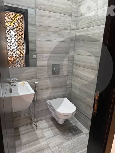Ready-to-move-in apartment in the heart of Beirut/بيروت REF#NA130803 !