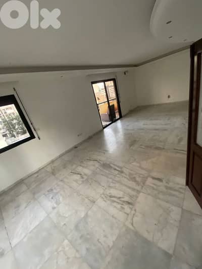 Apartment for rent in bliss street