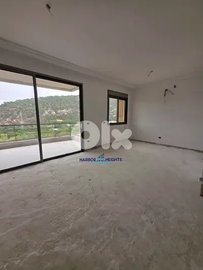 Apartment for sale in Jouret Al Ballout شقة للبيع في جورة البلوط