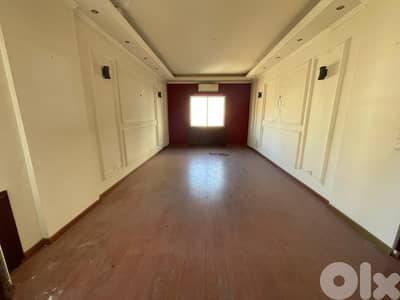 Office for Sale In Zalka Fully Renovatedمكتب للبيع في زلقا، تم تجديده