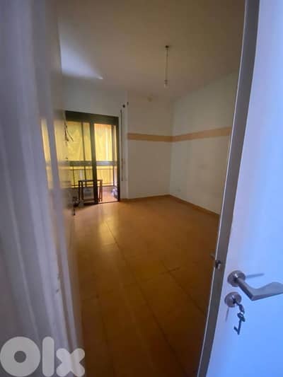 apartment For sale in dekweneh شقة للبيع في الدكوانة