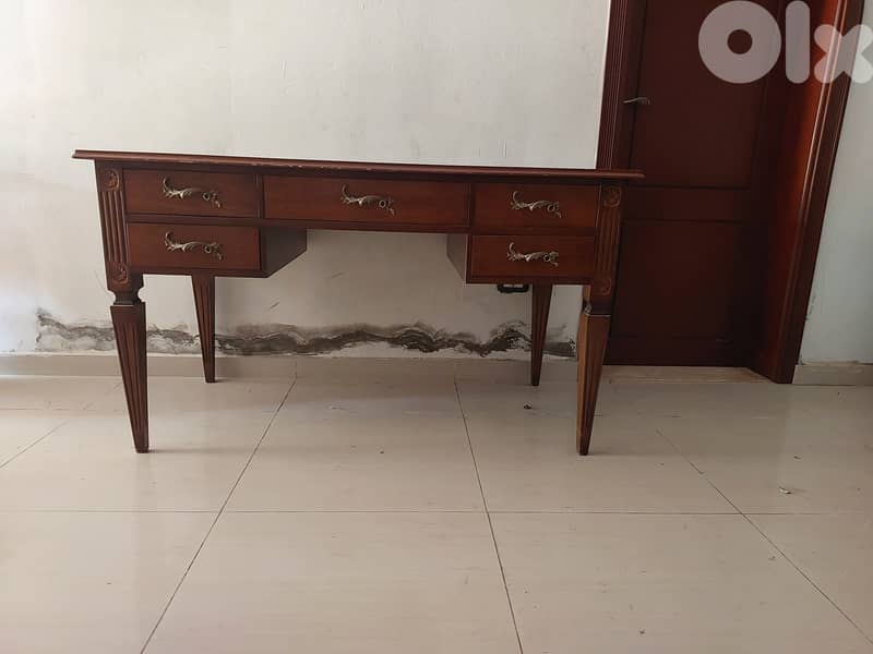 vintage desk 1