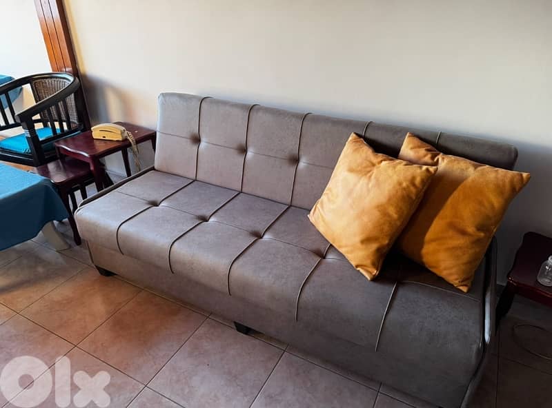 Sofabed used for 1 week 0