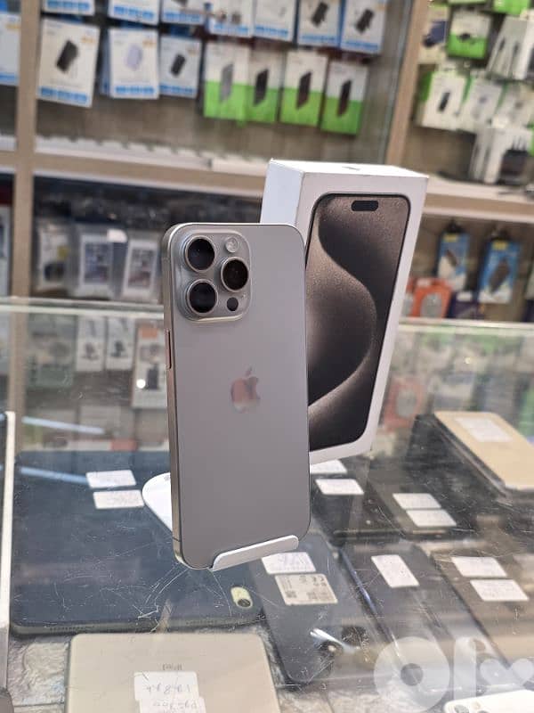 Used 15 pro max 512 gb natural 0