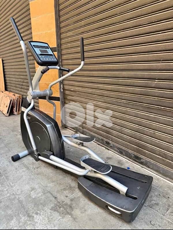 Big elliptical made in germany bt7mel wazen 180 kilo whatsapp 03139571 1