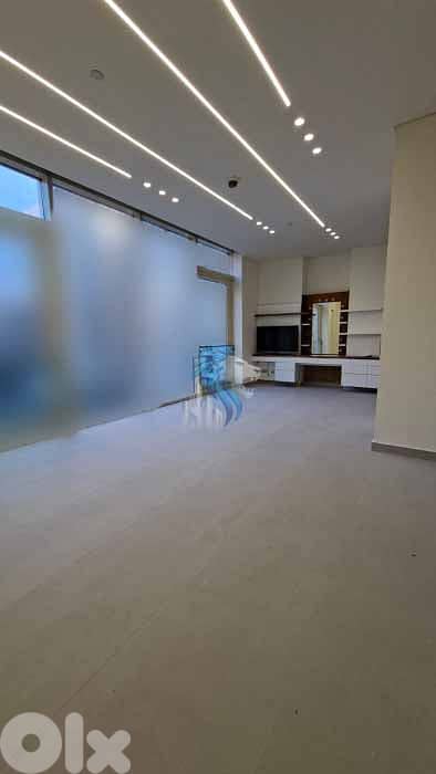 HIGH-END APARTMENT IN DOWNTOWN PRIME (240SQ) , (BTR-538)