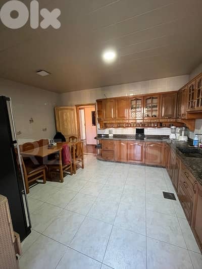 Apartment For Sale in Wata El Msaytbeh شقة للبيع في وطى المصيطبة