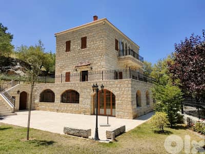 GMB132SZ - Triplex for sale in Meshmesh - منزل ثلاثي للبيع في مشمش
