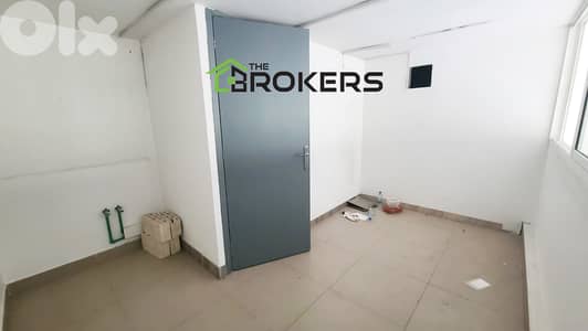 Showroom for Rent in Achrafieh صالة عرض للايجار في الاشرفية