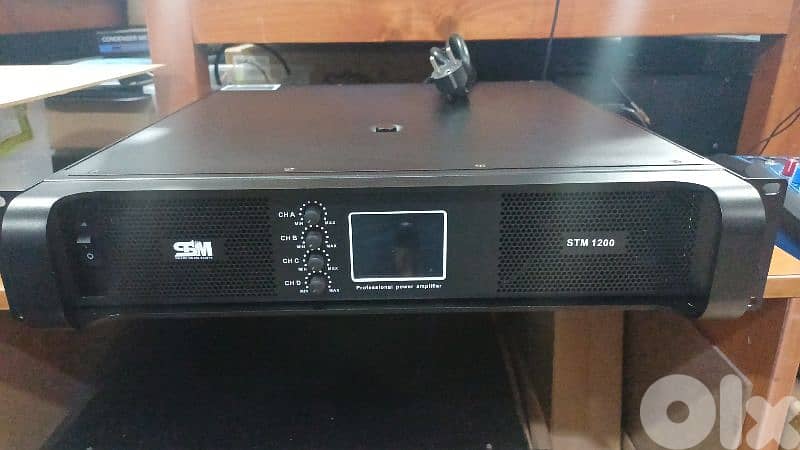 amplifier 4ch 1200w x 4 new in box 0