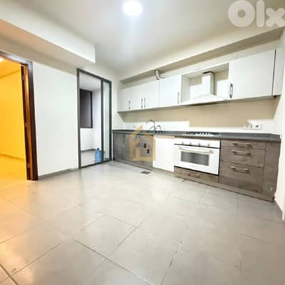 Apartment for sale in Achrafieh RB286 شقة للبيع في الأشرفية
