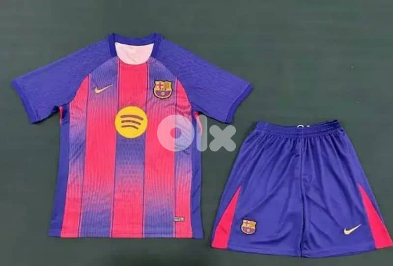 football and kids shoes original ثياب فوتبول 4