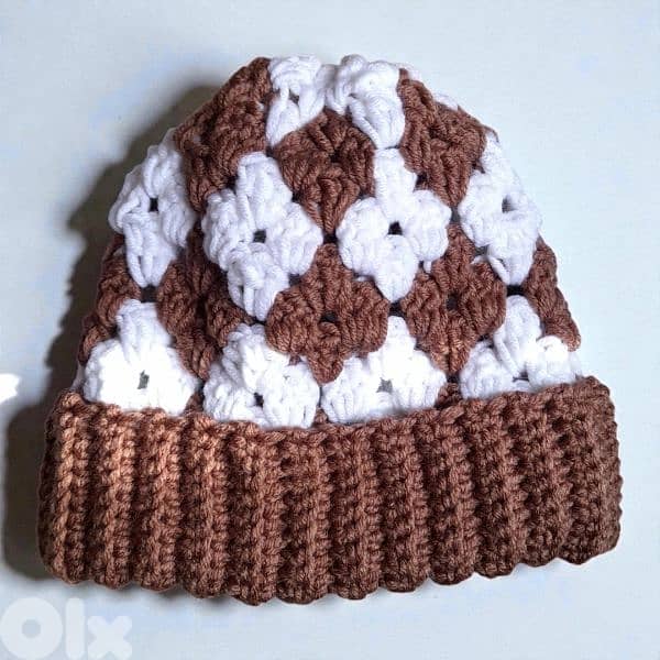 Handmade crochet soft and chunky diamond beanie adult brown and white 0