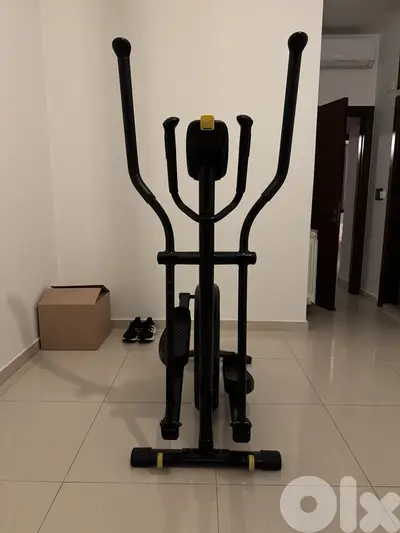Liquidation! Decathlon Elliptical Cross Trainer 520