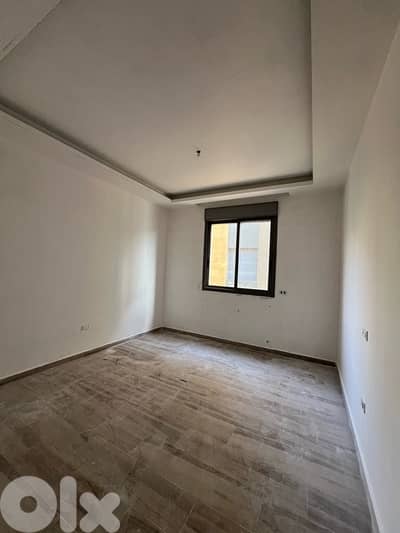 Apartment for Sale in Mansourieh شقة للبيع في المنصورية