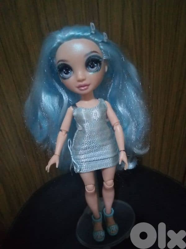 GABRIELLA ICELY RAINBOW HIGH posable great doll+her own dress+shoes=43 5