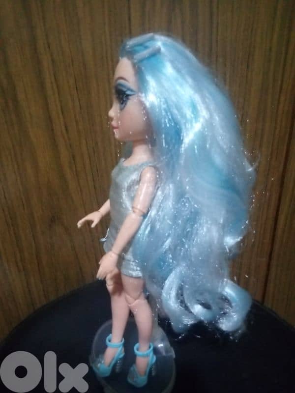 GABRIELLA ICELY RAINBOW HIGH posable great doll+her own dress+shoes=43 2