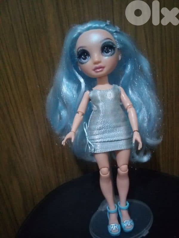 GABRIELLA ICELY RAINBOW HIGH posable great doll+her own dress+shoes=43 0