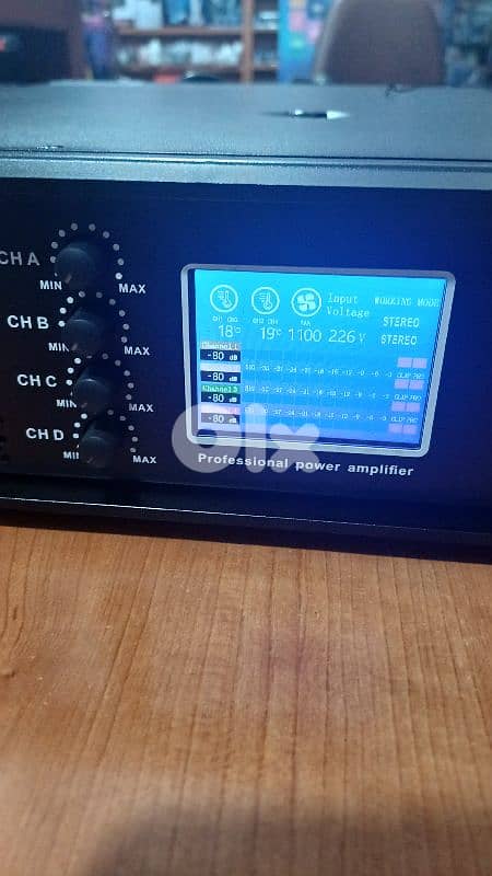 amplifier 4ch 4800w new in box 2