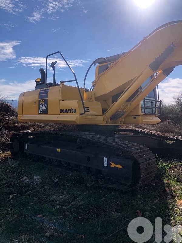 KOMATSU PC240 EXCAVATOR FOR SALE BEST PRICE! 4