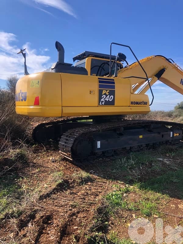 KOMATSU PC240 EXCAVATOR FOR SALE BEST PRICE! 0