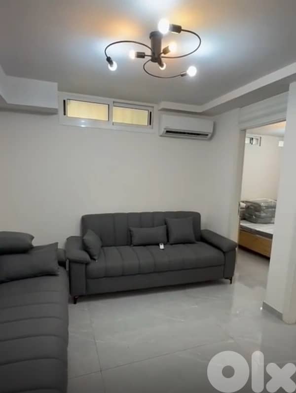 80m 2Bedroom Renovated Furnished+Parking Hamra Bliss Strt AUB Beirut 0