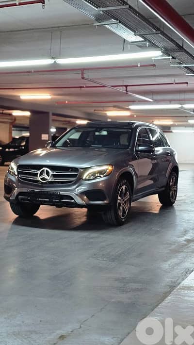 Mercedes-Benz GLC-Class 2019 clean carfax with warranty