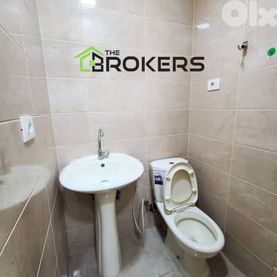 Office for Rent in Mar Elias مكتب للايجار في مار الياس