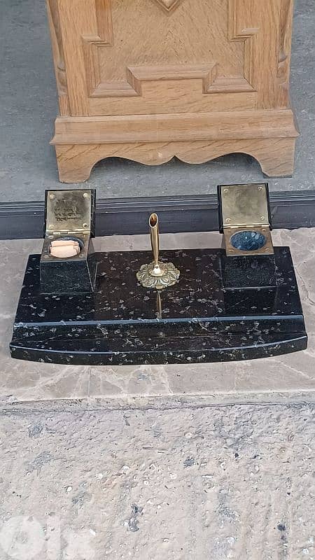 antique 3