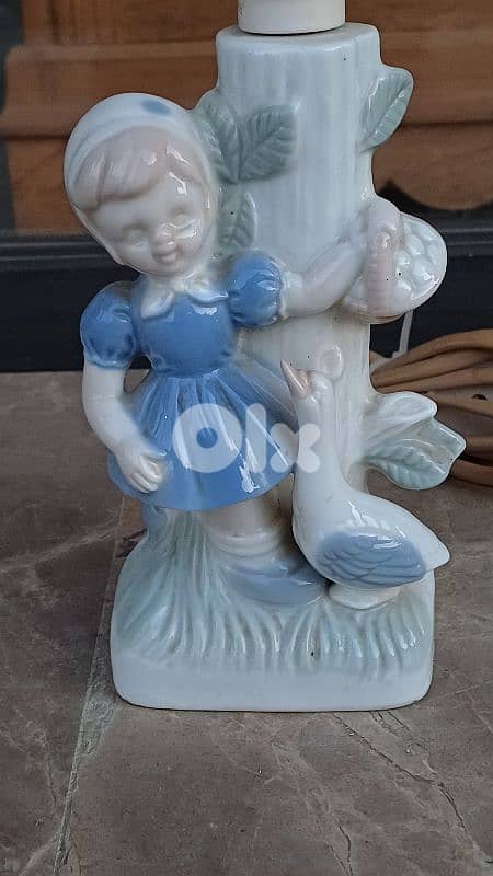 antique 6