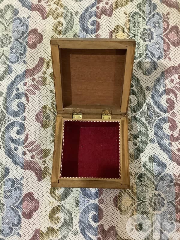 wooden box 1