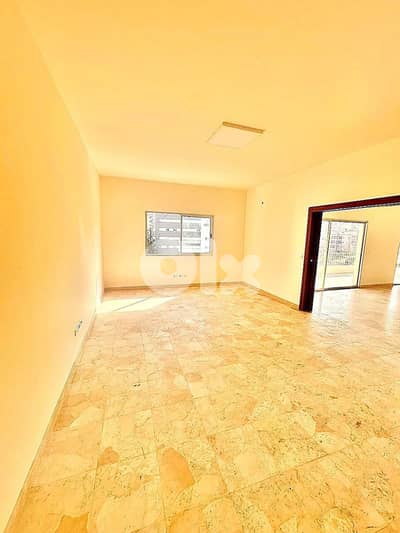 Jal El Dib/ Bright Apartment for Rent - جل الديب / شقة مشرقة للإيجار